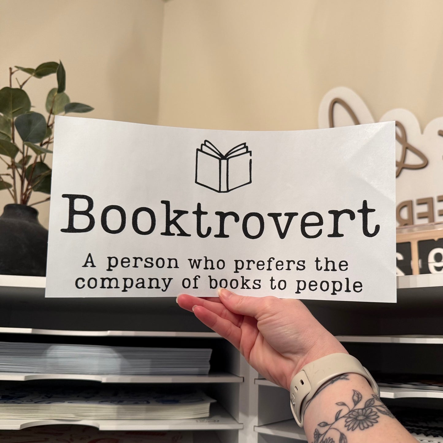 Booktrovert Single Color