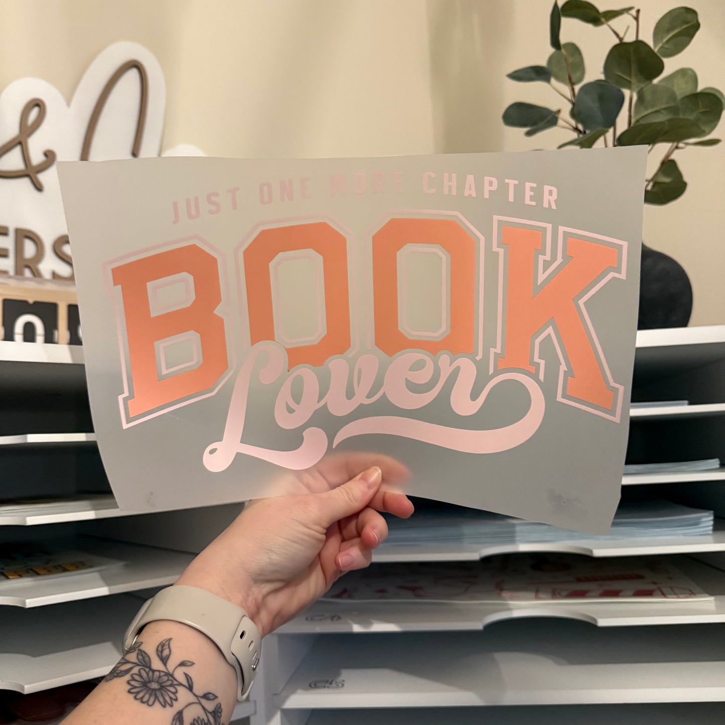 Book Lover DTF HOT PEEL