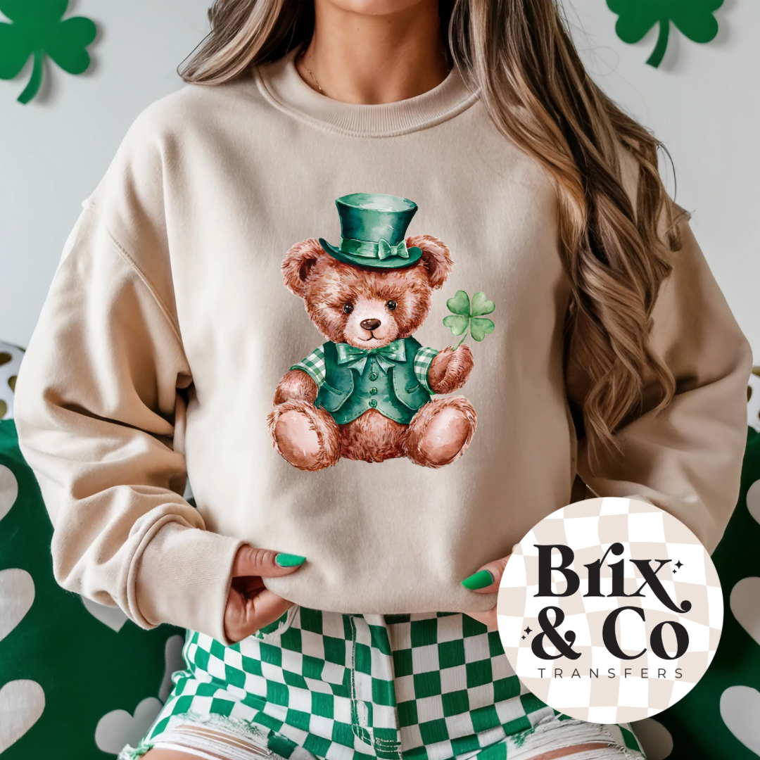 St. Patrick’s Day Bear DTF HOT PEEL