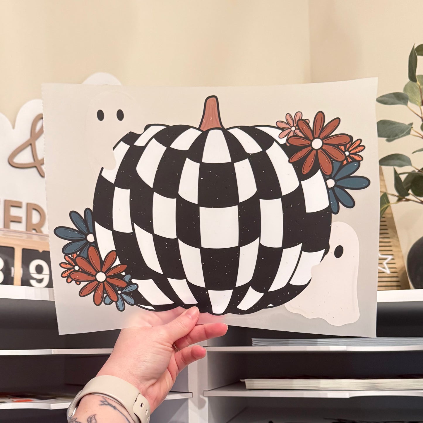 Checker Pumpkin DTF HOT PEEL