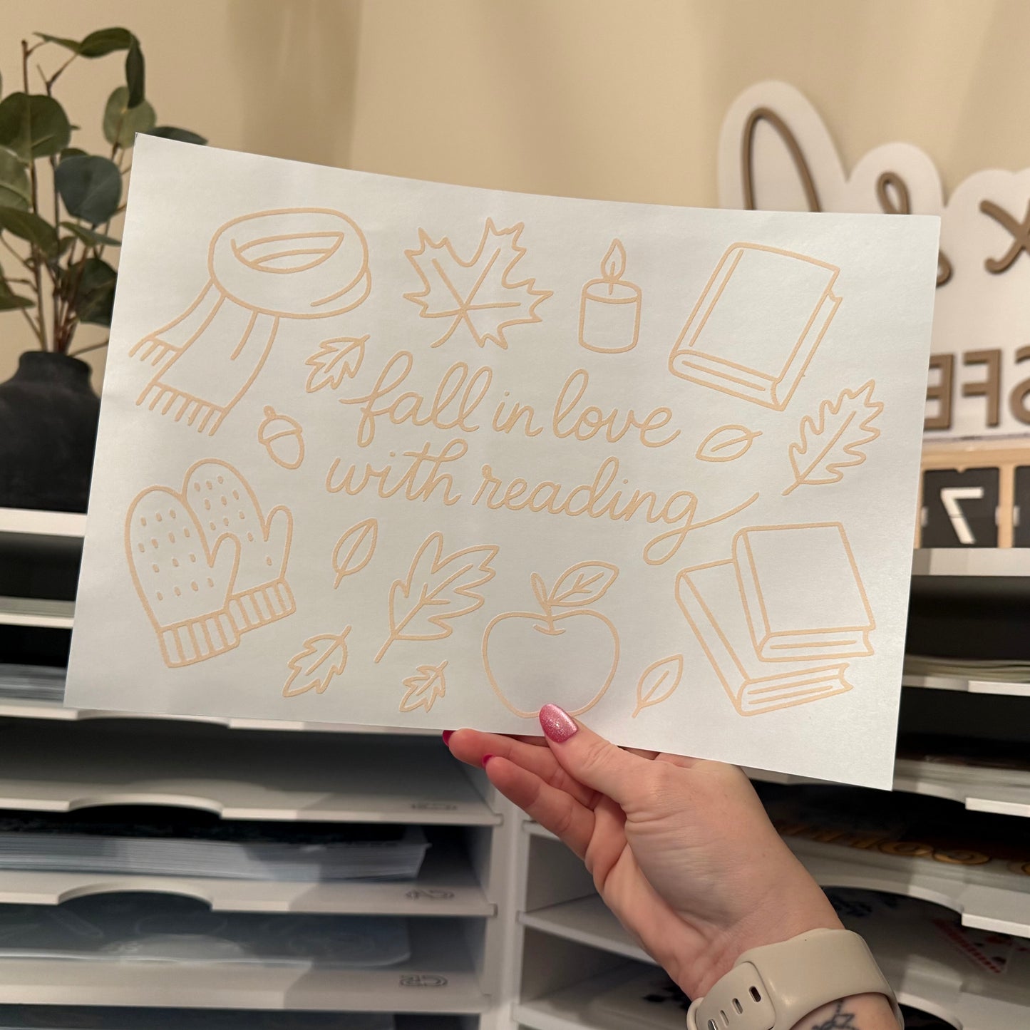 Fall In Love With Reading Single Color (Beige)